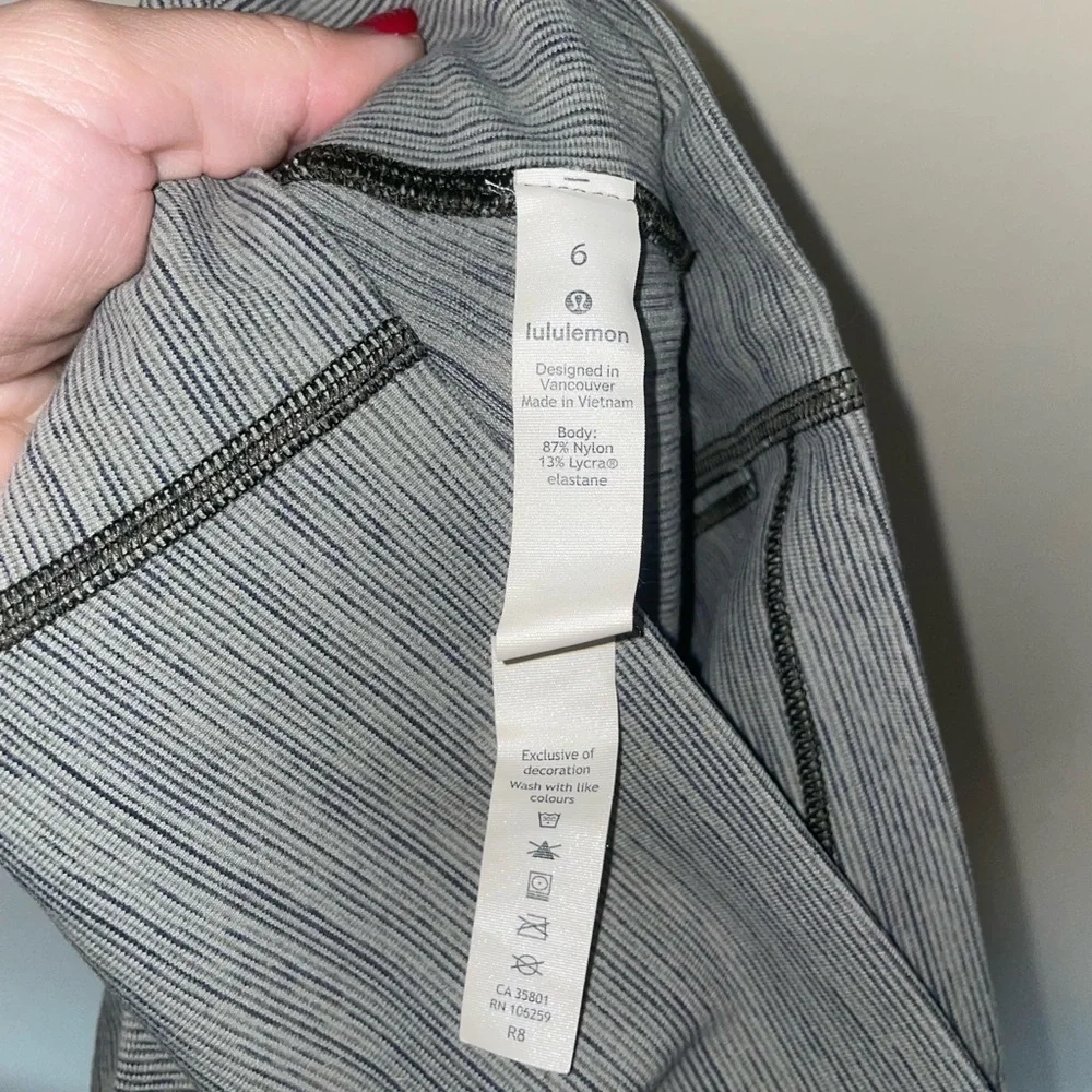 Lululemon Wunder Under Crop (High-Rise) Luxtreme 21